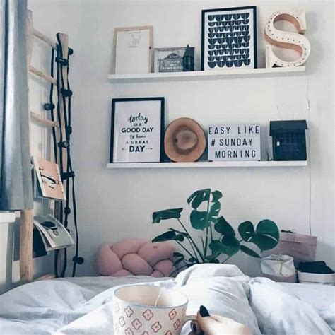 20 Cozy Dorm Room Ideas To Snuggle Up To