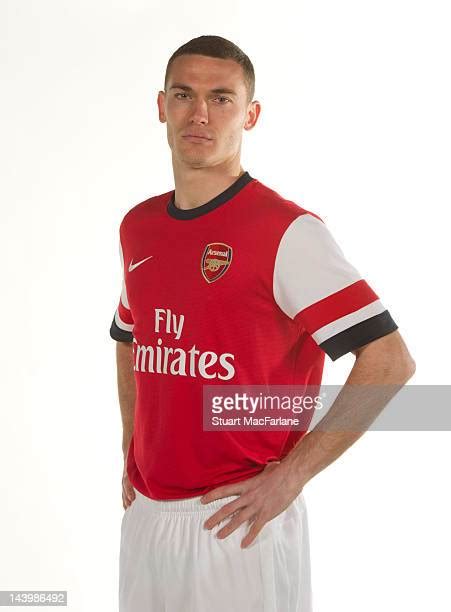 arsenal home kit 2012 2013 photo shoot photos and premium high res pictures getty images
