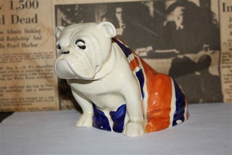 Royal Daulton Winston Churchill Bulldog With Union Jack Early 1940s