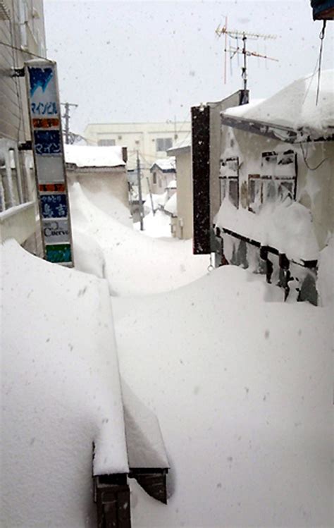 Record Setting Snow Hits Hokkaido Cn