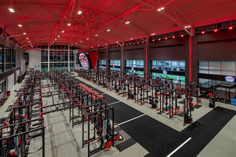 U Of Georgia Football Facility Expansion Provides Three Floors For