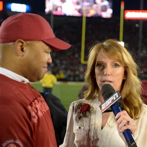 Heather Cox Espn Reporter Not To Blame For Rose Bowl Interview Mishap