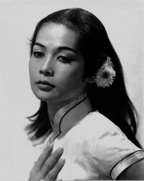 The Chinese Bardot 40 Glamorous Photos Of Nancy Kwan In The 1960s ~ Vintage Everyday