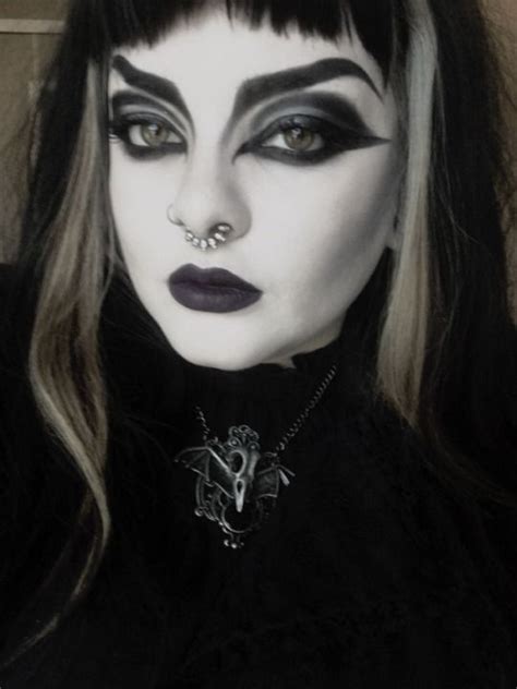 Trad Goth Tumblr Goth Makeup Gothic Makeup Alt Makeup