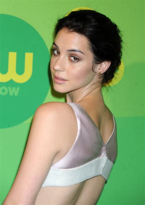 Adelaide Kane Busty Wearing Short Flesh Colored Backless Dress At The Cw Network Porn Pictures