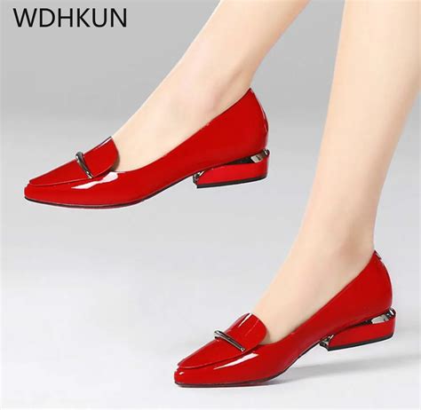 2019 Elegant Red Pointed Toe Flat Shoes Women Patent Leather Flats