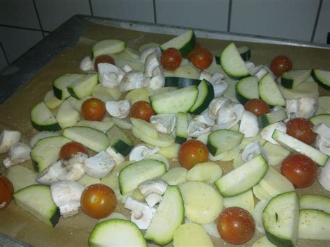 M T W V D B KOOLVIS MET GROENTEN UIT DE OVEN
