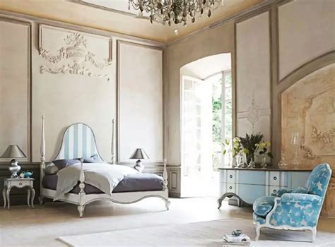 French Interior Design Theme