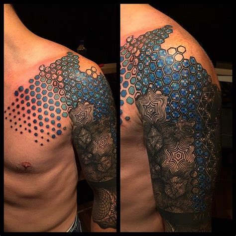 The 25 Best Hexagon Tattoo Ideas On Pinterest Geometric
