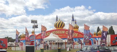 The moscow state circus bristol 2017. THE BALLOON MAN: MOSCOW CIRCUS