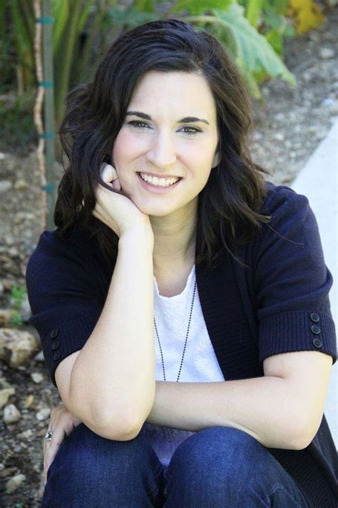 Erin Huss Author