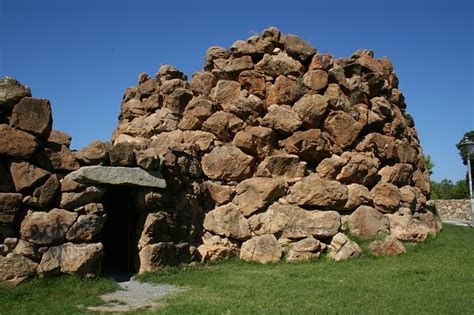 Sardinien hat viele sehenswürdigkeiten zu bieten. Sardinien Sehenswürdigkeiten und Reiseinformationen