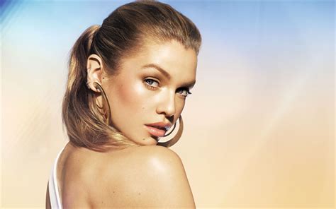 Download Wallpapers Stella Maxwell British Top Model Portrait Face