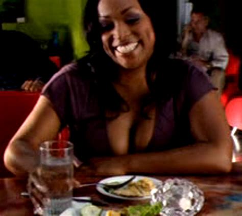 Big Busted Actresses Kellita Smith Sexy Caps From The Three Can Play