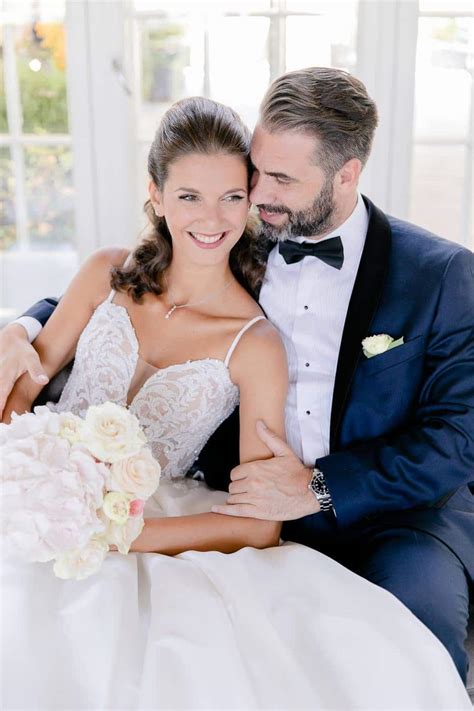 Wir verwöhnen sie mit einem frischen sortiment hochwertiger caféspezialitäten und torten sowie mit kleinen und größeren mahlzeiten für zwischendurch. Ideen für eine romantische Hochzeit im Botanischen Garten ...