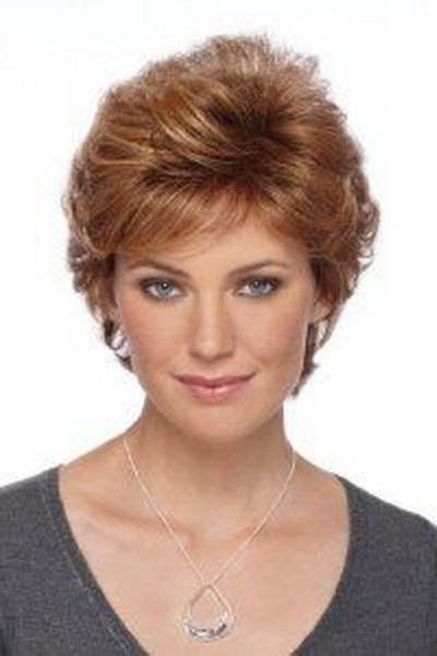 Best Short Feathered Haircuts For Short Hair The Mews Beauty