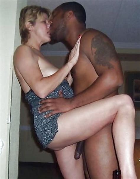 Interracial Kissing Porn Pictures Xxx Photos Sex Images 625381 Pictoa