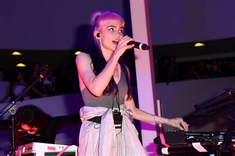 Grimes darkbloom, released 20 may 2016 1. Grimes Writes About 5 Albums That Changed Her Life - Stereogum