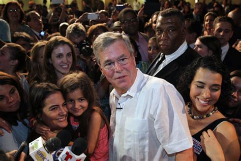 After Tough Week A Warm Miami Embrace For Jeb Bush Naked Politics