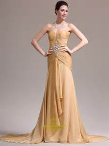Beige Sweetheart Sleeveless Crystal Long Prom Dress With Train Vampal