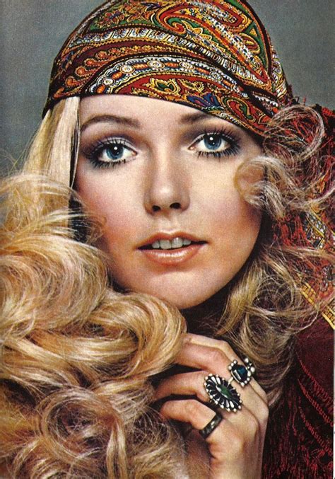 70s Hair And Makeup Styles 122 70s Hairstyles That You Will Want For