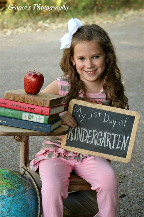 First Day Of School First Day Of Kindergarten Photo Shoot Ideas