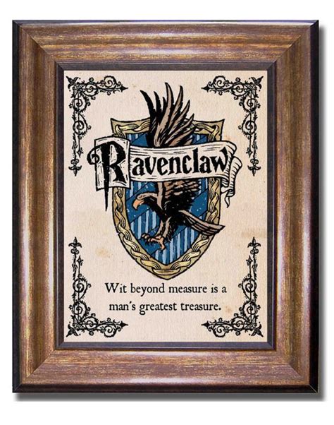 Die mutigen nach gryffindor!die loyalen nach hufflepuff!die wissbegierigen nach ravenclaw!die coolen nach slytherin! Ravenclaw Haus Wappen und Motto Harry Potter von ...