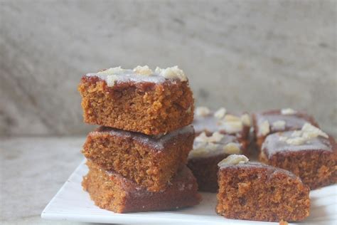 Mary Berry S Ginger And Treacle Spiced Tray Bake Recipe Yummy Tummy