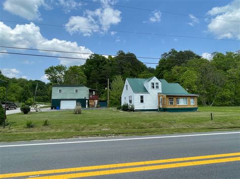 3 Bedroom Home with Garage Apartment Selling to the Highest Bidder