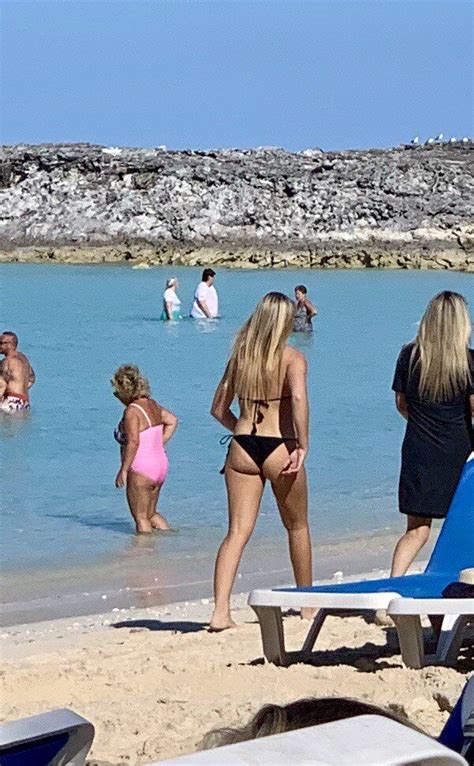 Hot Blonde Milf Walking On Beach In Bahamas Tallhubby
