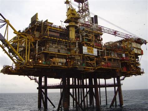 Shell Fighting Oil Spill At North Sea Platform
