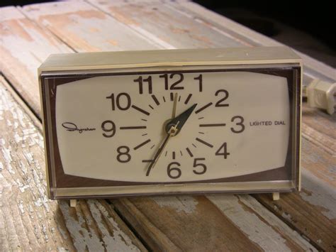 Vintage Mid Century Electric Alarm Clock Lighted Dial Nightlight