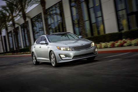 2015 Kia Optima Hybrid Priced At 26725 Edmunds