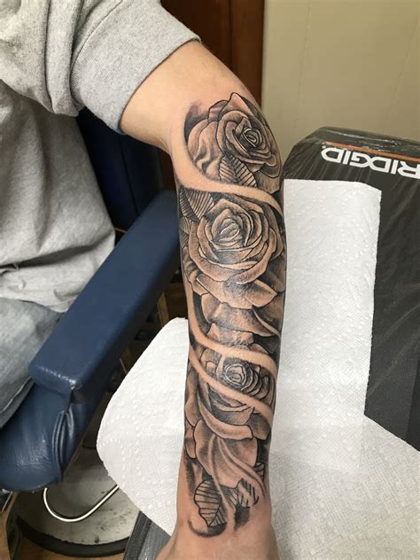 Arm Tattoo Roses Rosetattoo Yeenmario Mens Women Tattoos Geometric