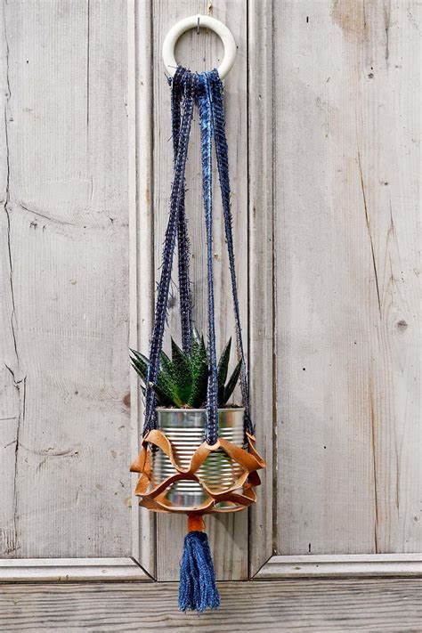 Trendy Boho Upcycled Hanging Planters | CheapThriftyLiving.com