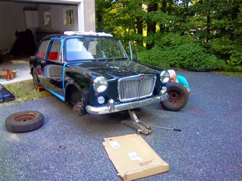 1965 Mg 1100 Sports Sedan Restoration With Help Good Things Happened