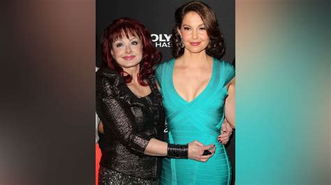 Ashley Judd Says She Needed More Therapy After Seeing Her Mothers Death Scene In Media Cnn