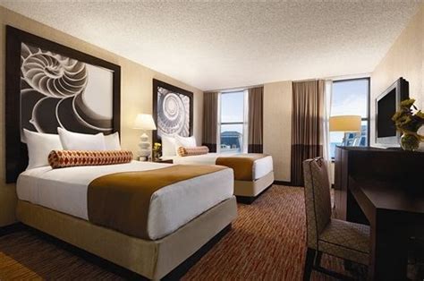 Suites And Rooms At Ballys Atlantic City New Jersey