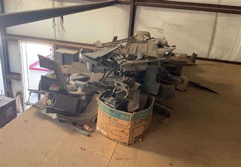 assorted body parts interior parts to fit reatta jandj auctioneers llc