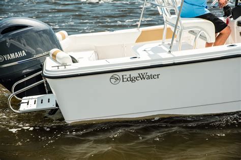 18 Foot Center Console Boat Edgewater Boats