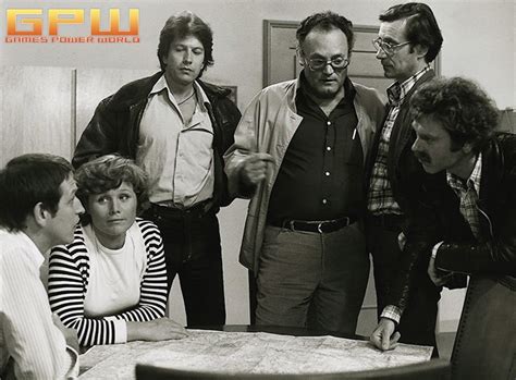 Cornelia froboess (* 28.oktober 1943 in wriezen), in frühen phasen ihrer karriere zunächst auch bekannt als die kleine cornelia, später als conny, ist eine deutsche schauspielerin, synchronsprecherin und ehemalige schlagersängerin Games-Power-World | News-Archiv: Soko 5113 - Staffel 1 der ...