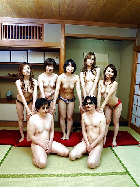 Naked Girl Groups 23 Japanese Group Sex Scenes 122