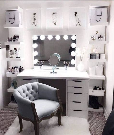 55 Perfect Makeup Room Ideas For Makeup Lovers Stylish Bedroom