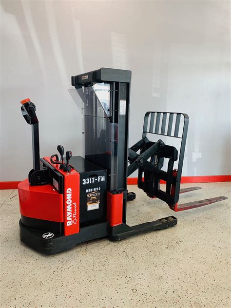 Ces 21071 Raymond Rrs30 Walkie Stacker Reach Forklift