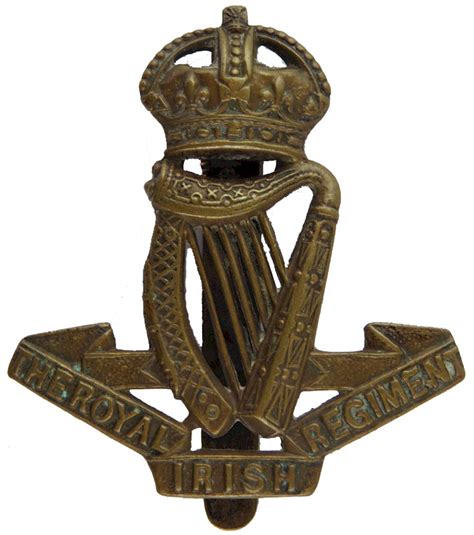 Royal Irish Regiment Army Cap Badge