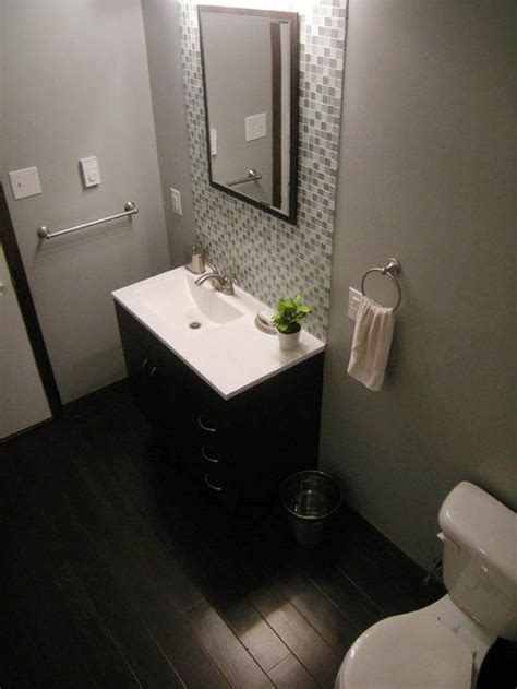 In a small space like a bathroom, every detail matters: Bathroom Remodeling Ideas for Small Bath - TheyDesign.net ...
