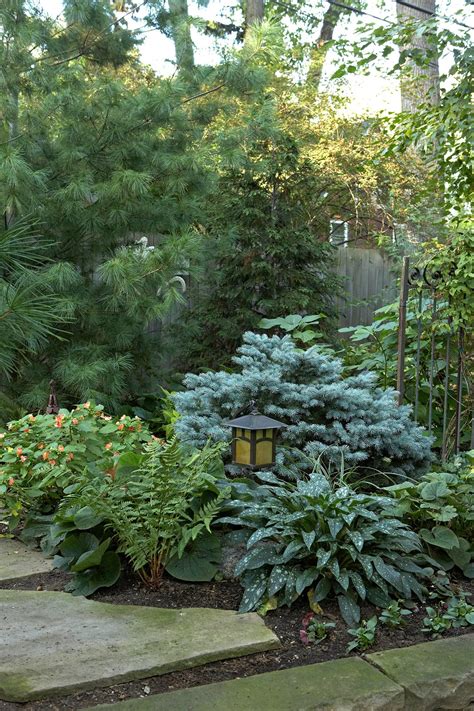After all, you can forego professional help and just do it yourself. 30+ Simple Front Yard Landscaping Ideas On a Budget - DIY Morning