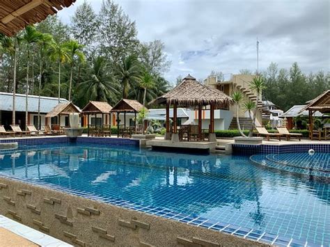 Review The Perfect Naturist Beach Resort In Thailand Oriental Beach Village Phuket Ko Kho