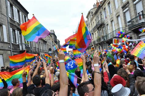 Viimeisimmät twiitit käyttäjältä pride (@pride). Gay Pride à Bordeaux marche de la fierté gay