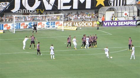 Só um time foi campeão do brasileirão fazendo um ponto nos primeiros três jogos. Veja os melhores momentos do jogo Santos 3 x 1 São Paulo ...